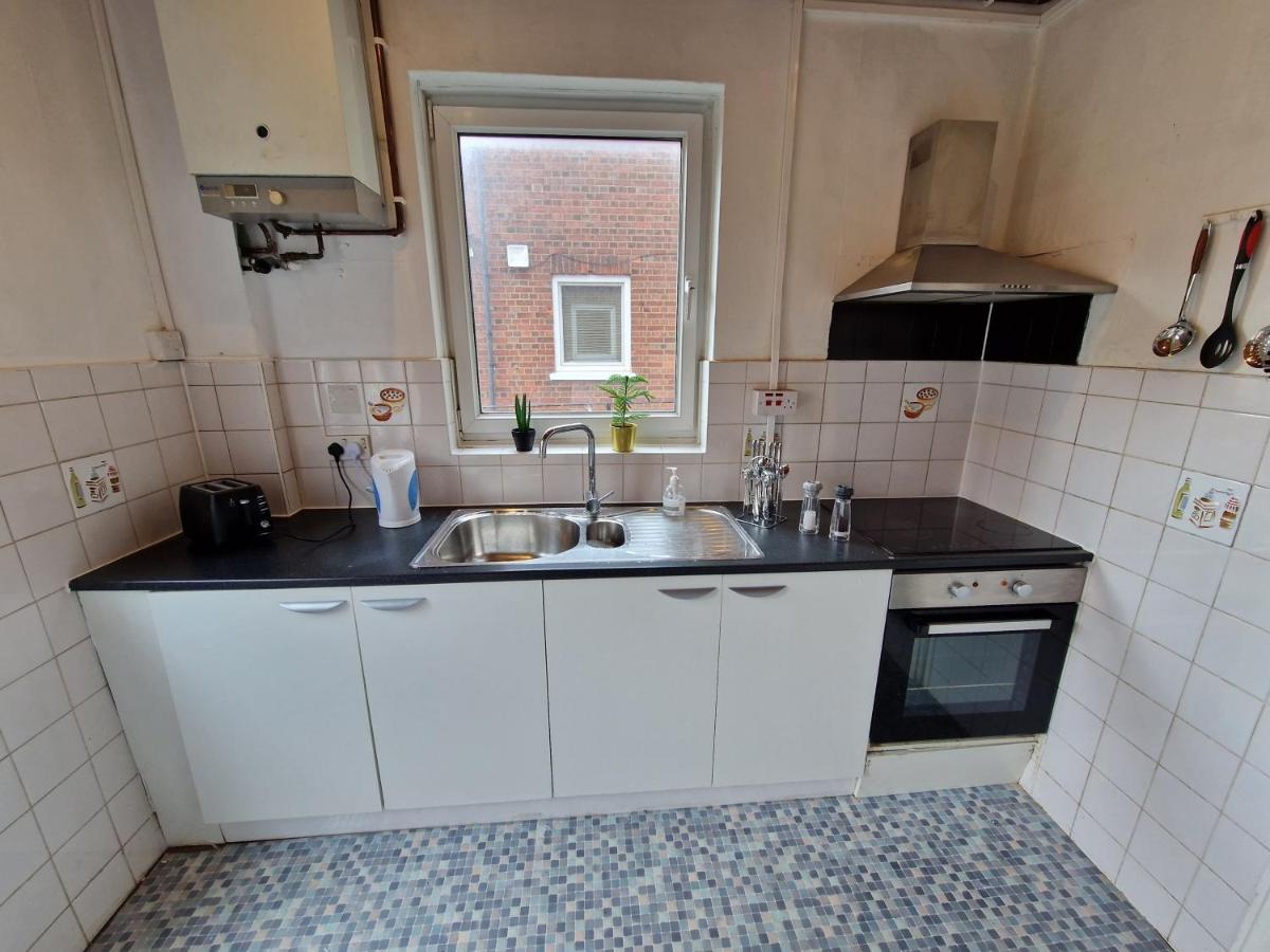 Finchley Holidays Whetstone Extérieur photo